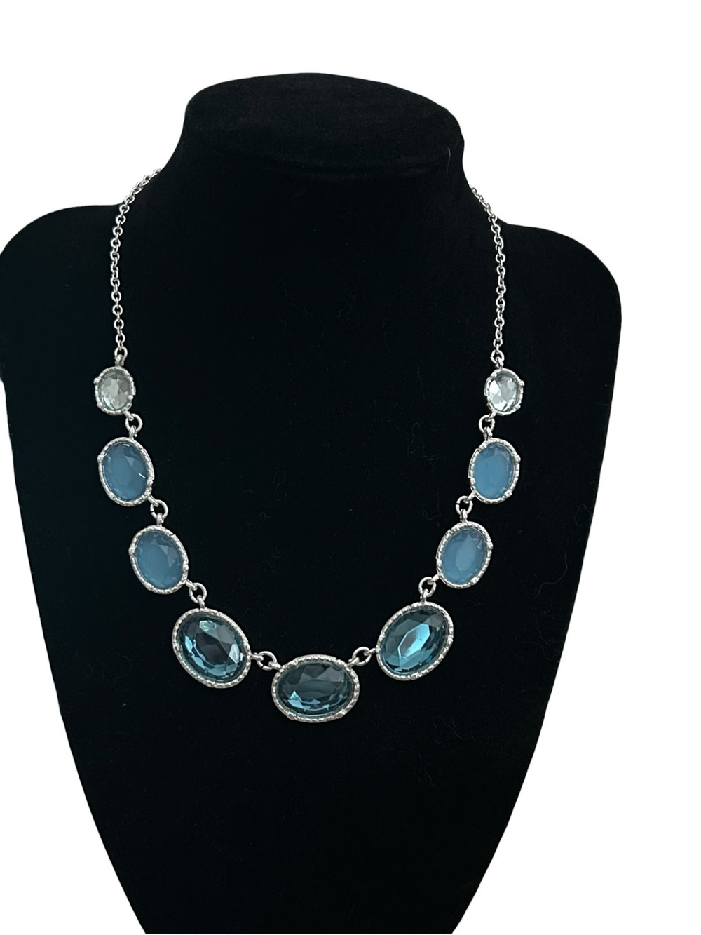 Vintage Avon Silver-Tone Necklace with Blue Faceted Stones